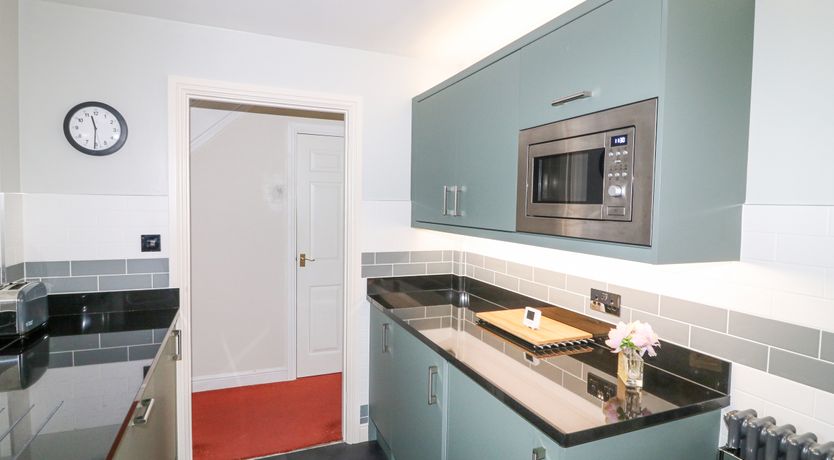 Photo of 6 Fidlers Close