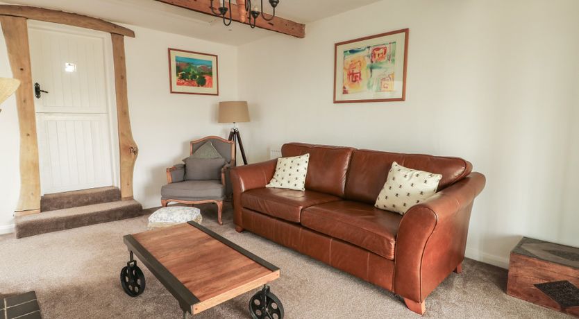 Photo of Fferm Porthdafarch South Farm House