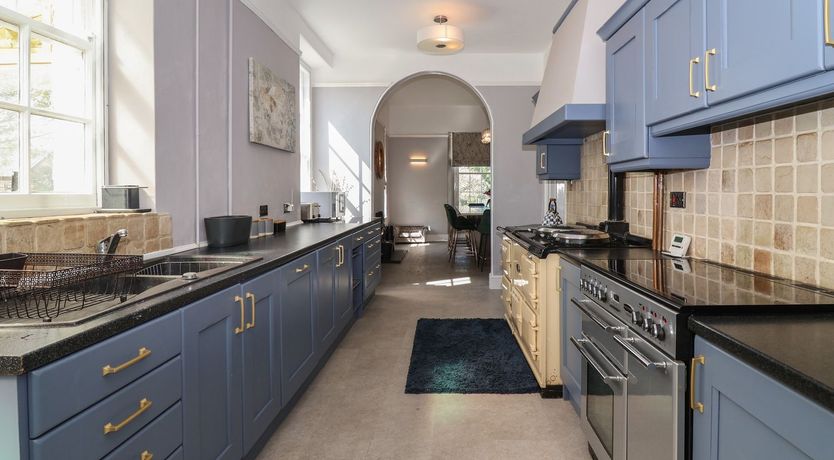 Photo of Buckland House and Annex