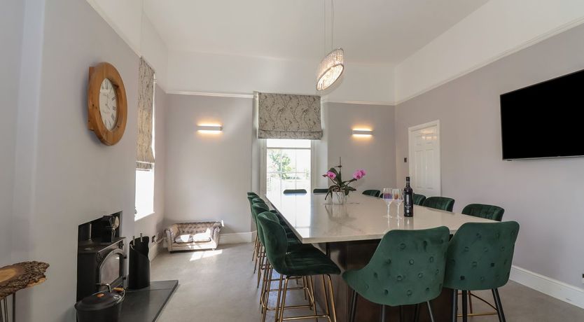 Photo of Buckland House and Annex