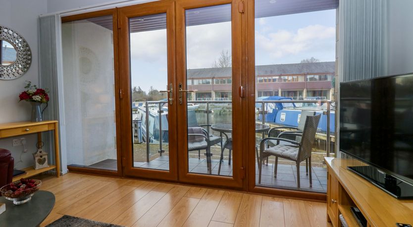 Photo of 9 Swan House