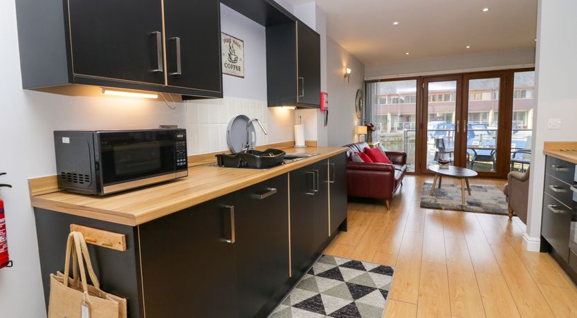 Photo of 9 Swan House