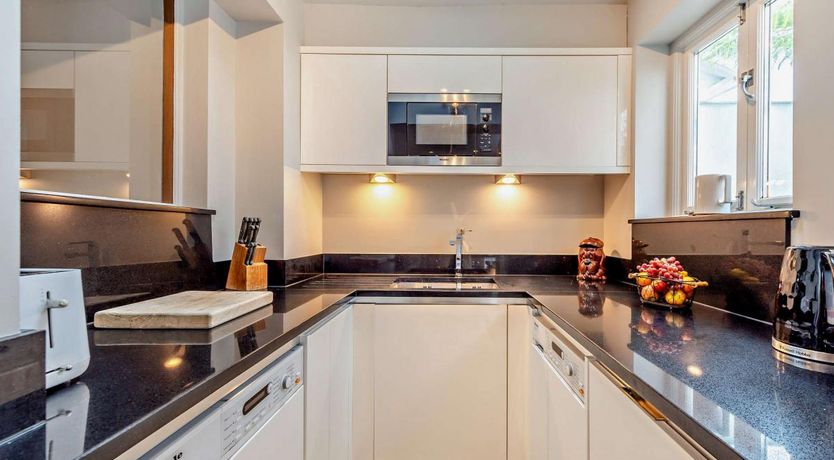 Photo of 1 Bed in Appledore