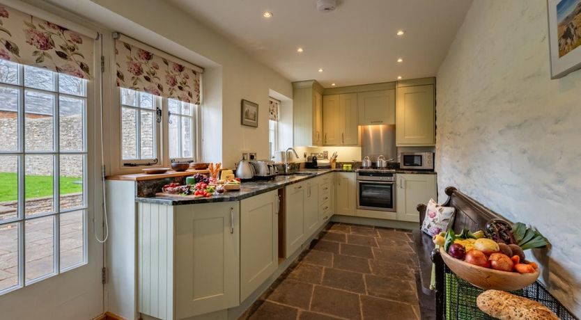 Photo of 2 Bed in Llanfrynach