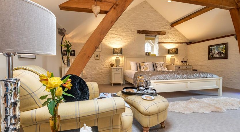 Photo of 1 Bed in Llanfrynach