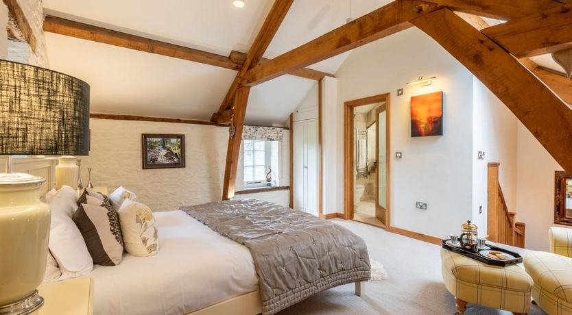 Photo of 1 Bed in Llanfrynach