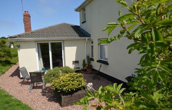 in Combe Martin  (51619) Holiday Home