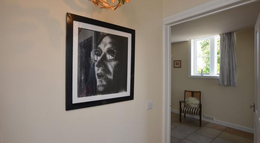 Photo of 2 Bed in Llwyngwril