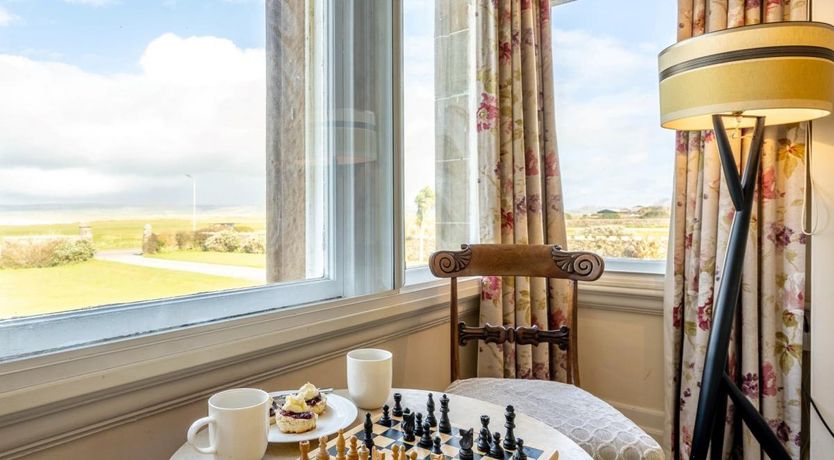 Photo of 5 Bed in Machrihanish