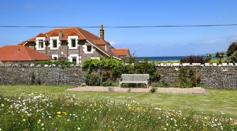Photo of 5 Bed in Machrihanish
