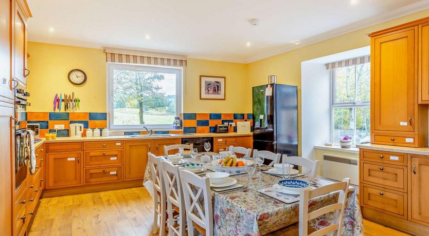 Photo of 3 Bed in Farr