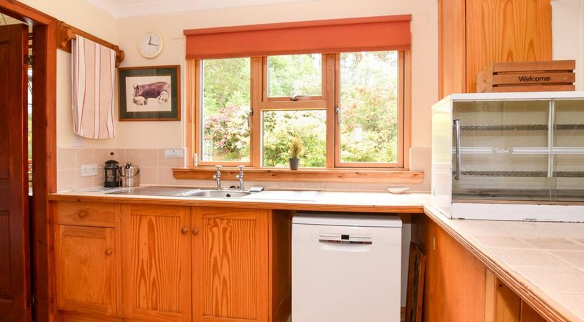 Photo of 5 Bed in Lochailort