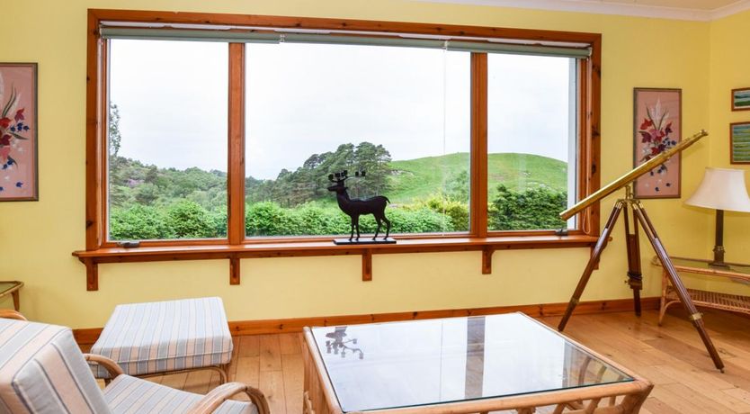 Photo of 5 Bed in Lochailort