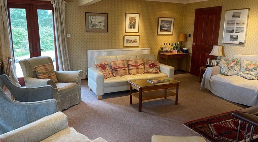 Photo of 5 Bed in Lochailort