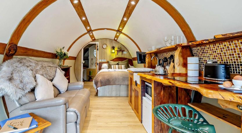 Photo of 1 Bed in Llanidloes