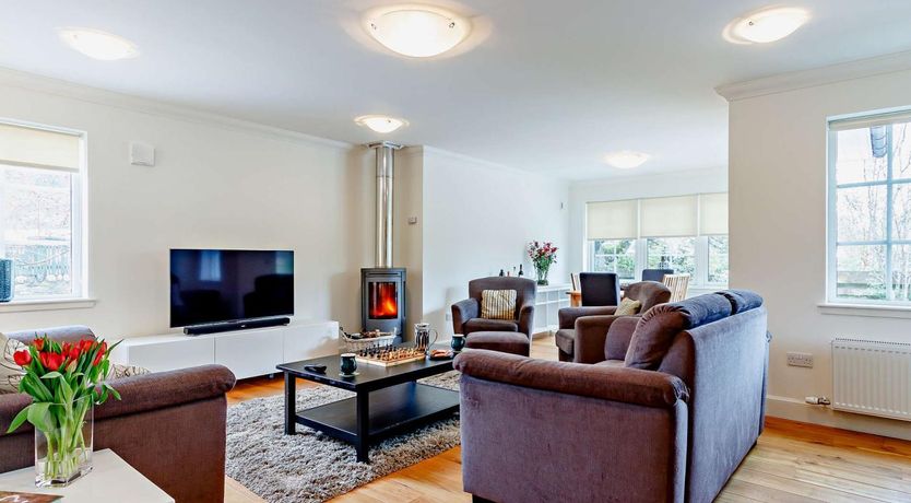 Photo of 5 Bed in Pitlochry
