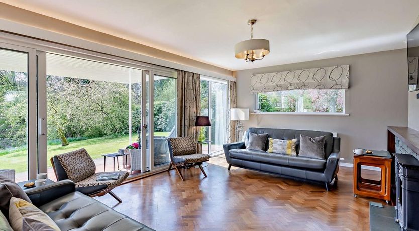 Photo of 5 Bed in Carlisle