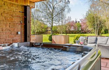 5 Bed in Carlisle Holiday Home