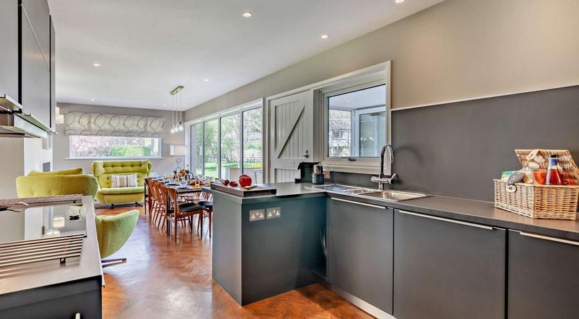 Photo of 5 Bed in Armathwaite