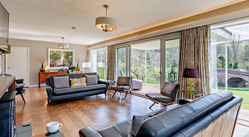 Photo of 5 Bed in Armathwaite