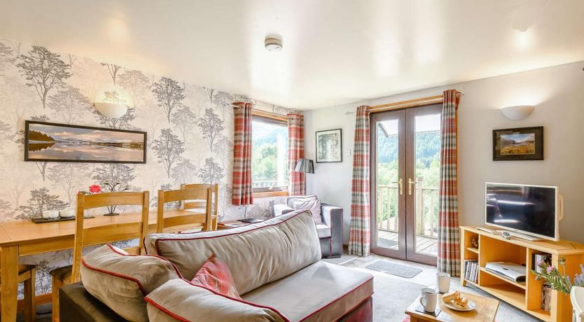 Photo of 2 Bed in Loch Eck