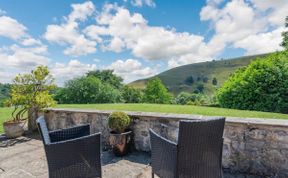 Photo of 3 Bed in Cressbrook