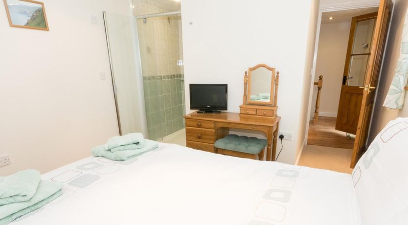 Photo of 3 Bed in Bideford