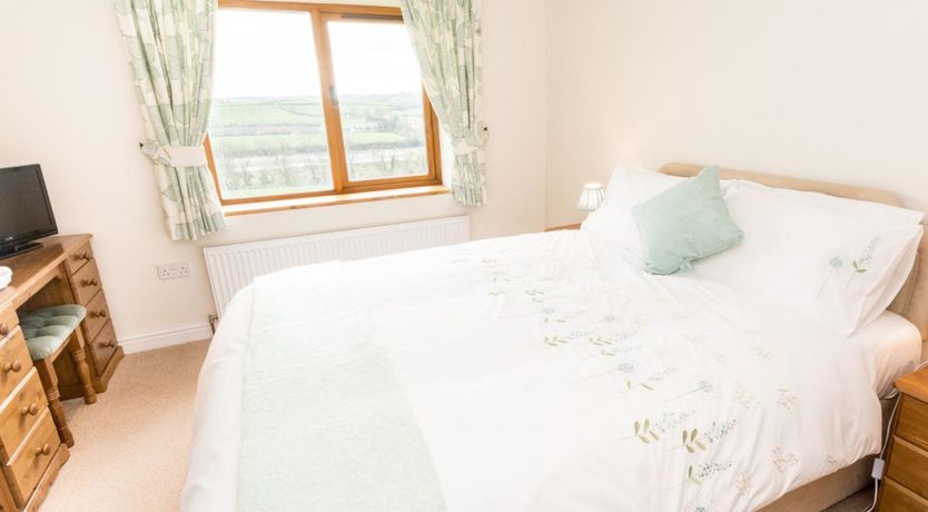 Photo of 3 Bed in Bideford