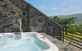 Photo of in Penybontfawr (95892)