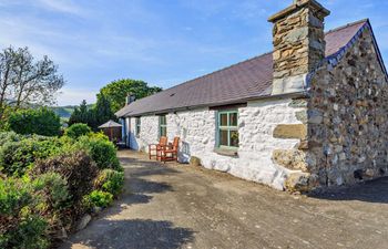 2 Bed in Conwy Holiday Home