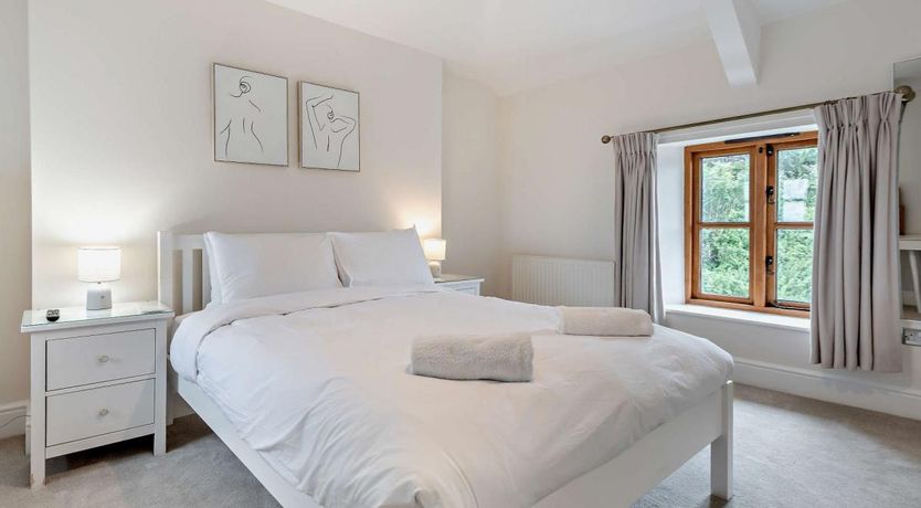 Photo of 4 Bed in Berrynarbor