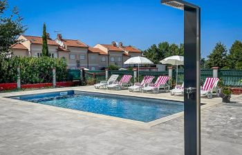 Villa Rubil Holiday Home