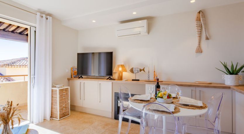 Photo of Le Bougainvillier