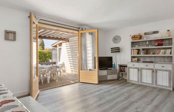 Port La Roquille Holiday Home