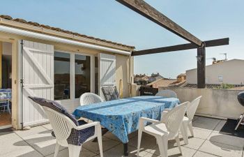 Port La Roquille Holiday Home