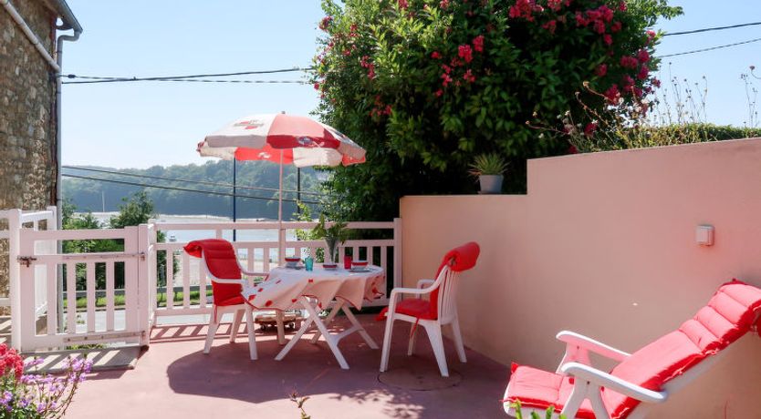 Photo of Le Clos du Port 1