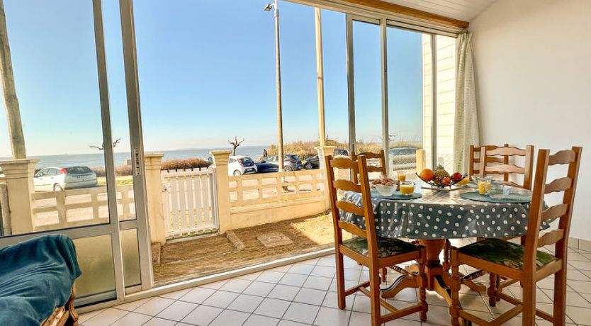 Photo of Front de Mer