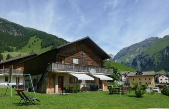 Prou Forestside Holiday Home