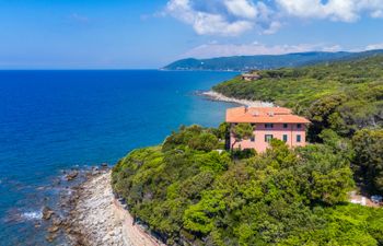 Mare Apartment 3 Holiday Home