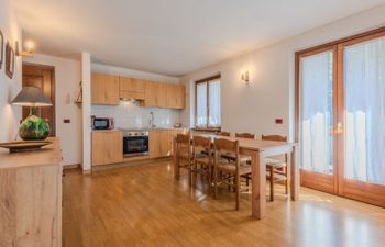 Vaccari Holiday Home