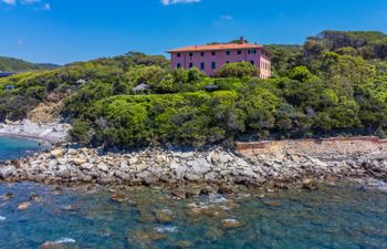 Rotonda Holiday Home