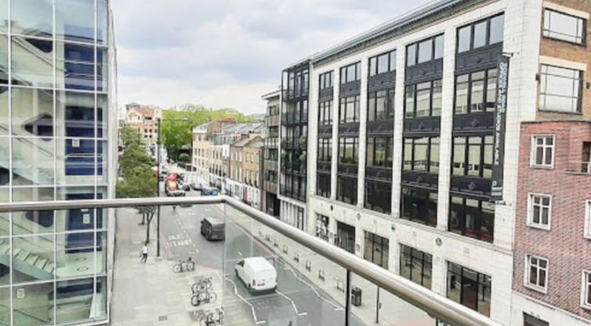 Photo of Friends Street