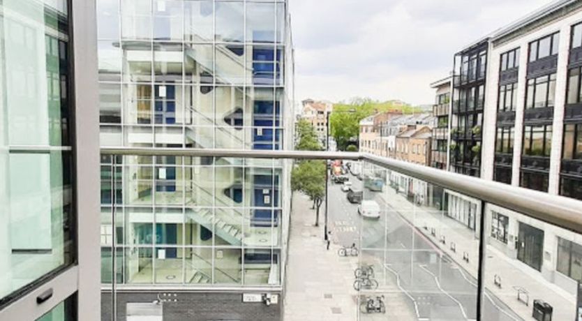 Photo of Friends Street