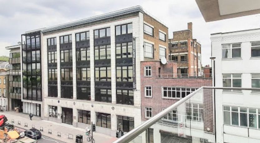 Photo of Friends Street