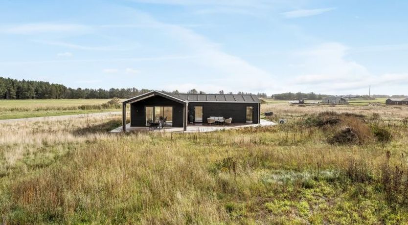 Photo of "Luisa" - 1km from the sea