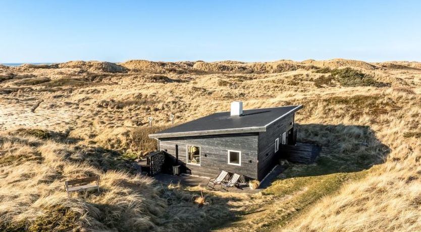 Photo of "Alrike" - 200m from the sea