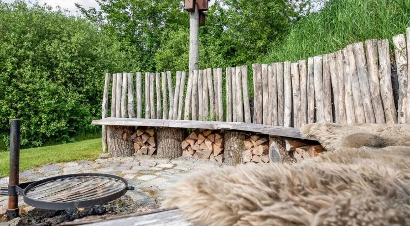 Photo of "Blek" - 2.8km from the sea