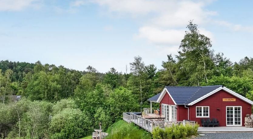 Photo of "Blek" - 2.8km from the sea