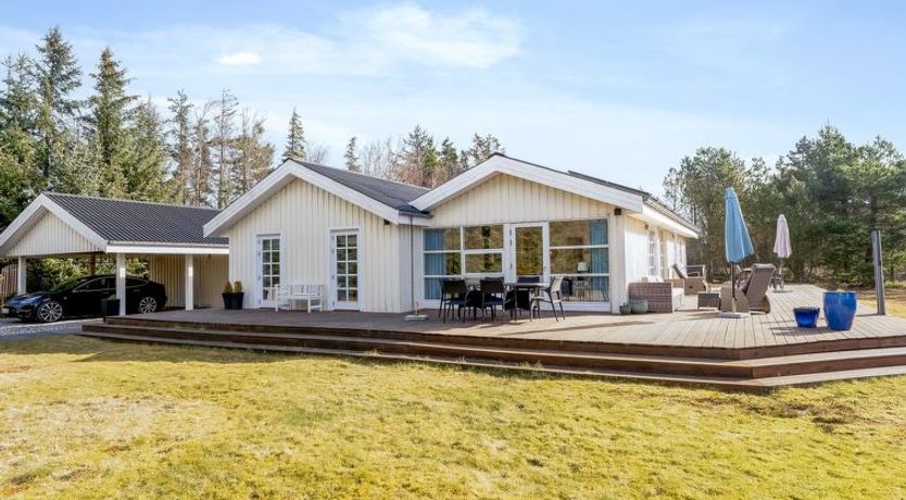 Photo of "Toska" - 3km from the sea