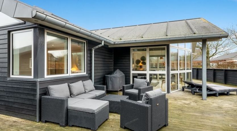 Photo of "Carlie" - 250m to the fjord